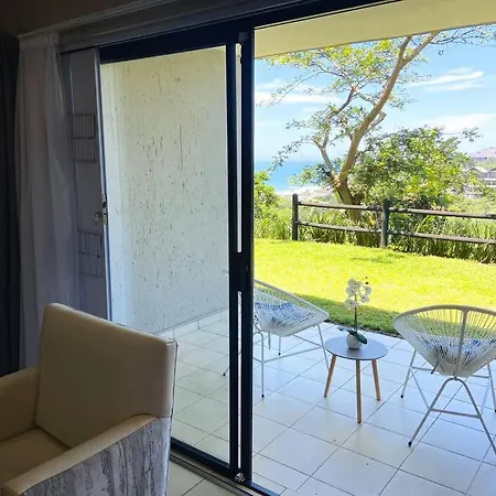 Modern 2 Bedroom Apartment In Shakas Rock Ballito Buitenkant foto