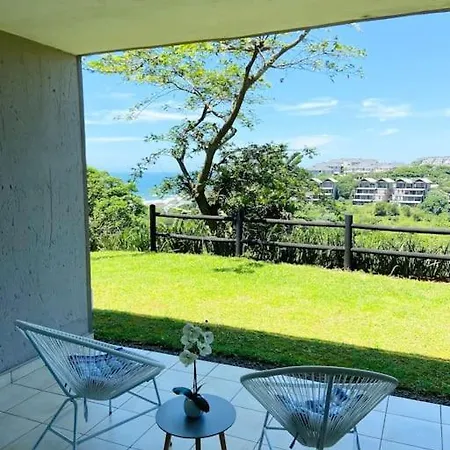 Modern 2 Bedroom Apartment In Shakas Rock Ballito Buitenkant foto
