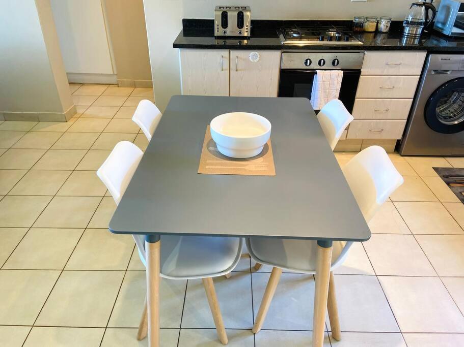 Modern 2 Bedroom In Shakas Rock Appartement *