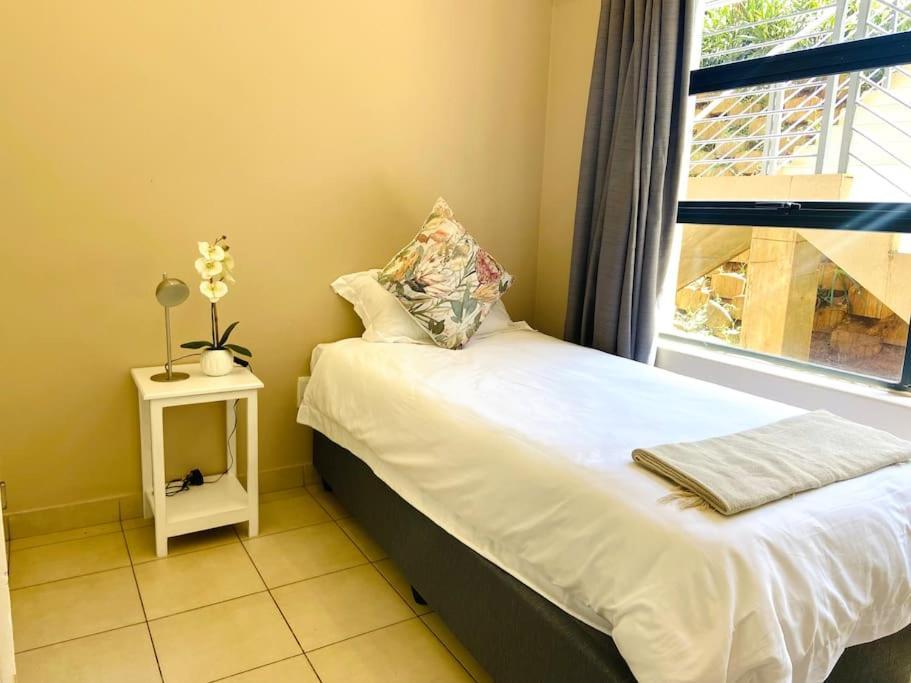 Modern 2 Bedroom In Shakas Rock