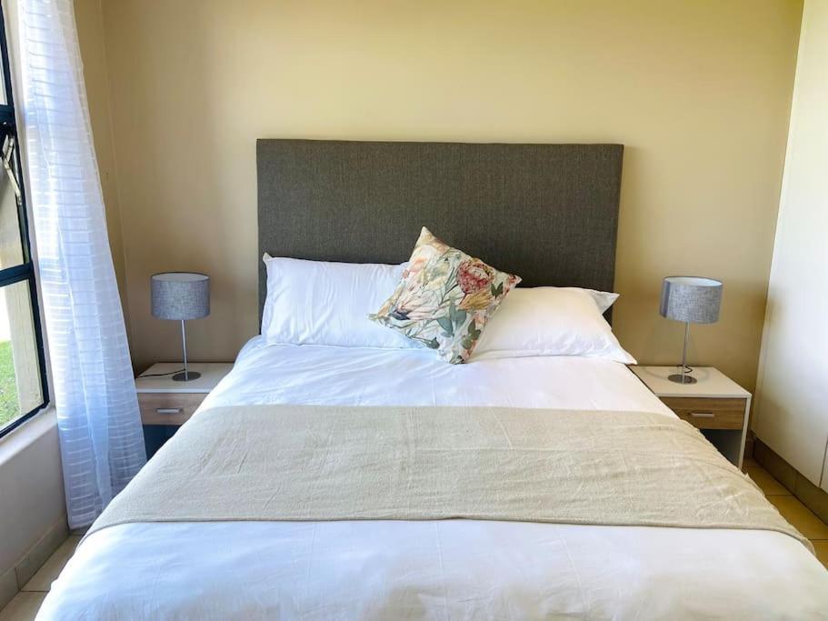 Modern 2 Bedroom In Shakas Rock Appartement