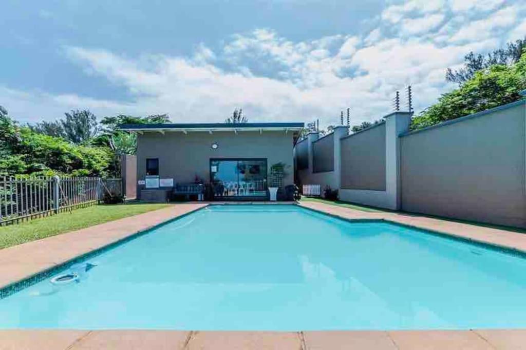 Modern 2 Bedroom In Shakas Rock Appartement